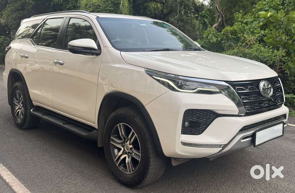 Toyota Fortuner [2021-ongoing] 2.8 2wd Diesel At, 2024, Diesel