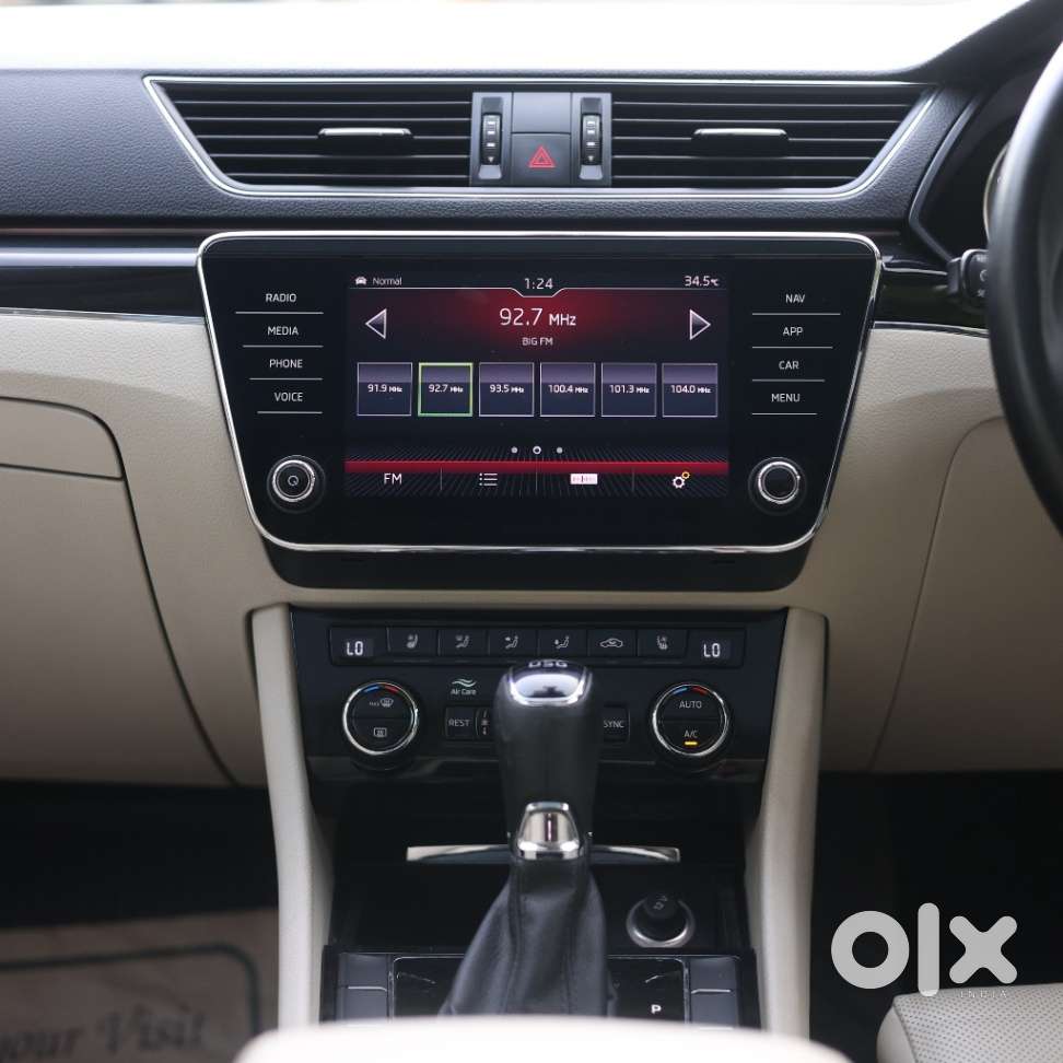 Skoda Superb 2.0 L&k Tsi At, 2021, Petrol