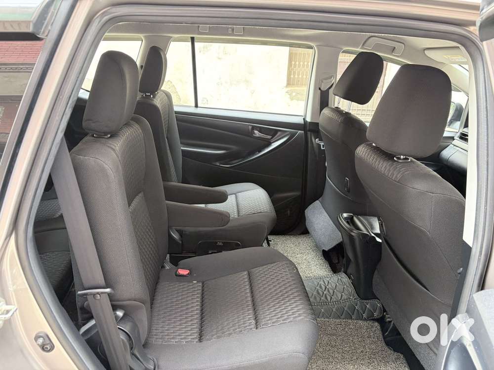 Toyota Innova Crysta 2.4 G Mt, 2019, Diesel