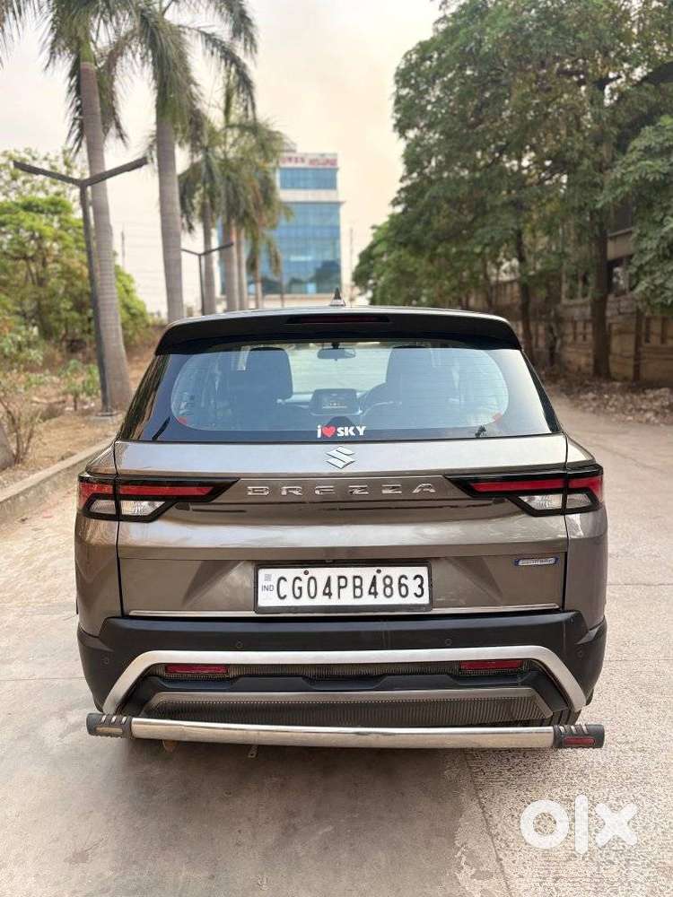 Maruti Suzuki Brezza 1.5 Vxi Smart Hybrid, 2023, Petrol