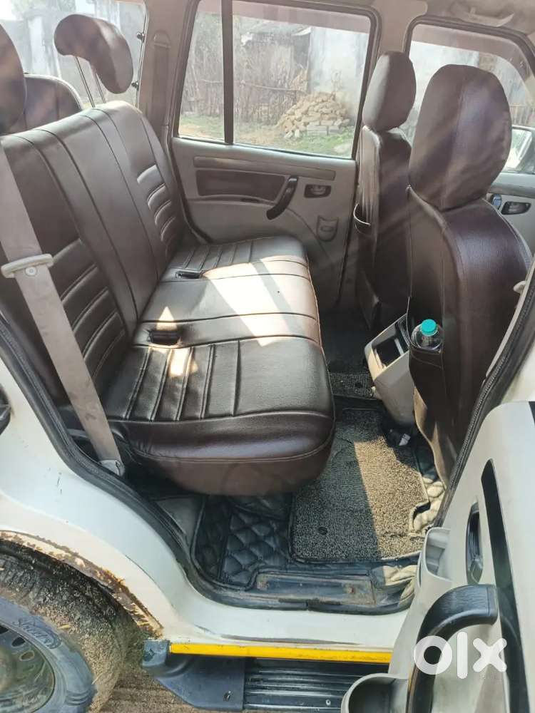 Mahindra Scorpio 2016 पेट्रोल मेंउअल