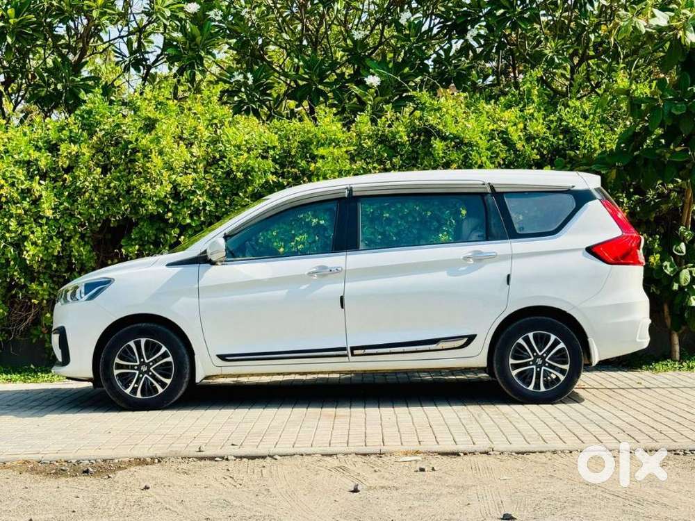 Maruti Suzuki Ertiga 2022-2023 Zxi, 2023, Petrol