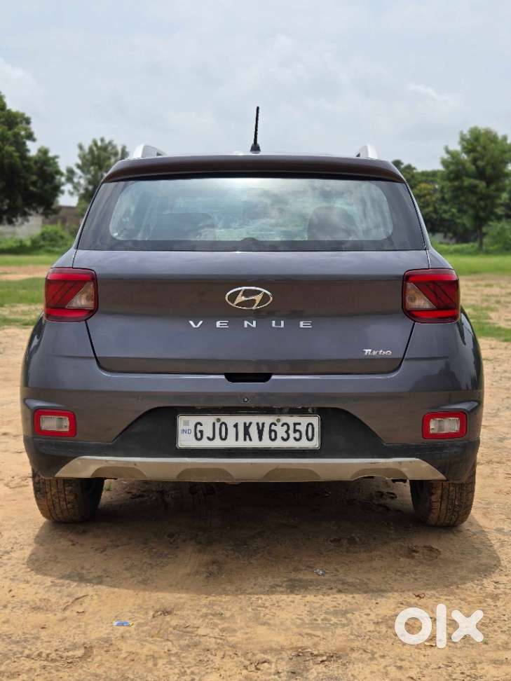 Hyundai Venue S Turbo Dct, 2019, Petrol