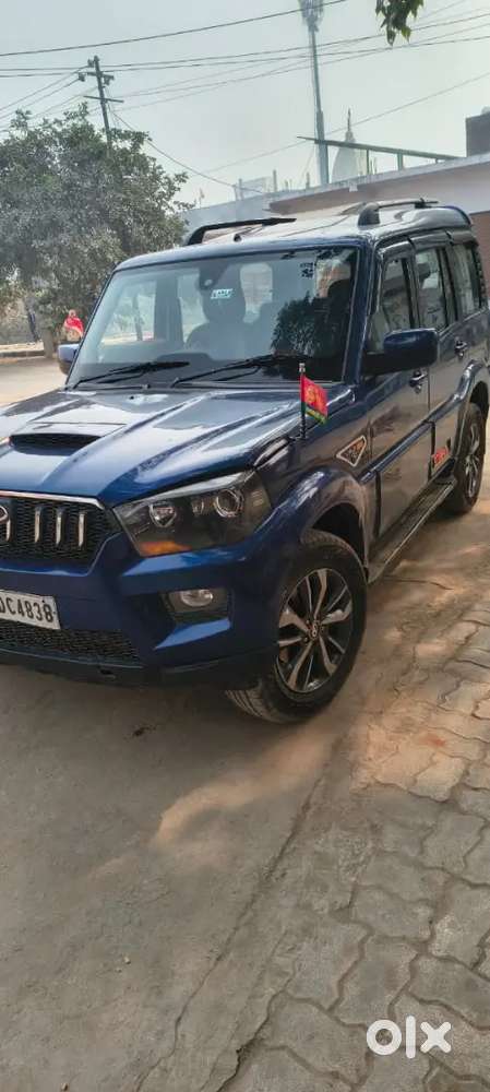 Mahindra Scorpio 2.2 Hybrid 2015