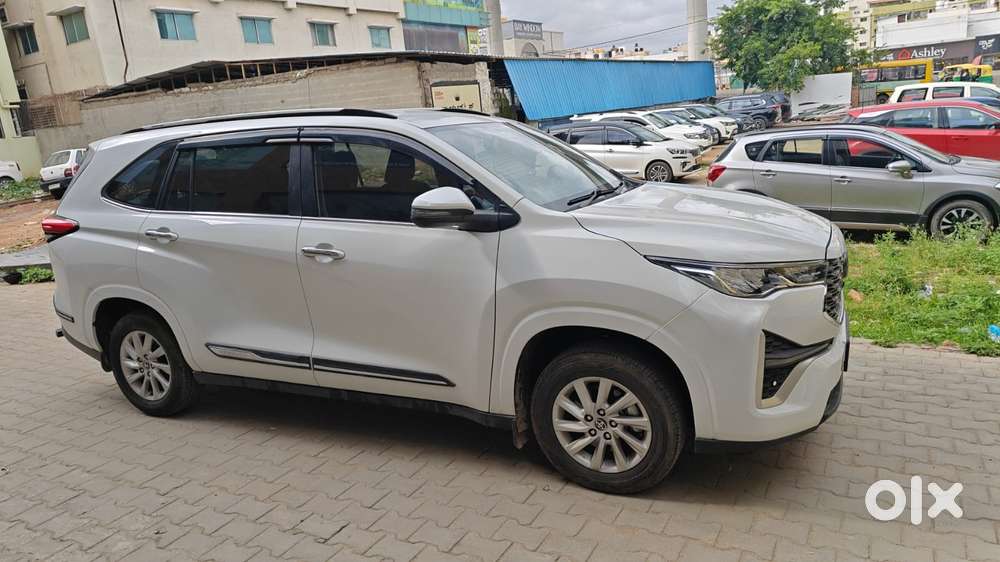 Toyota Innova Hycross 2.0 Vx Hybrid 7 Str, 2024, Diesel