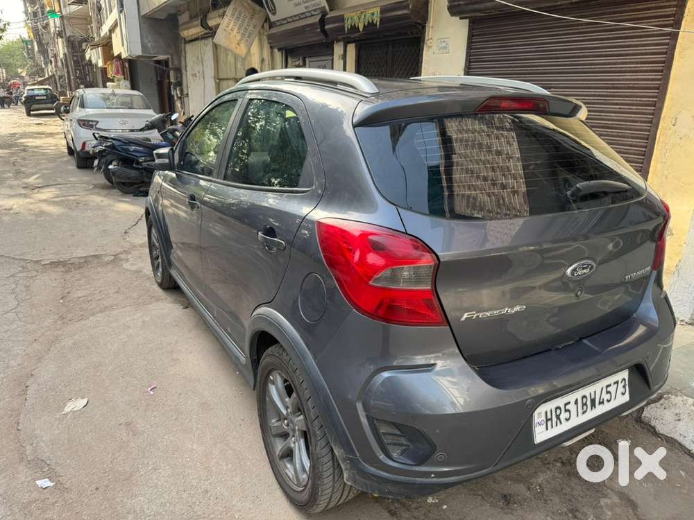 Ford Freestyle Petrol 2019