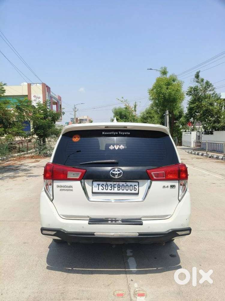 Toyota Innova Crysta 2.4 V 8 Str, 2020, Diesel