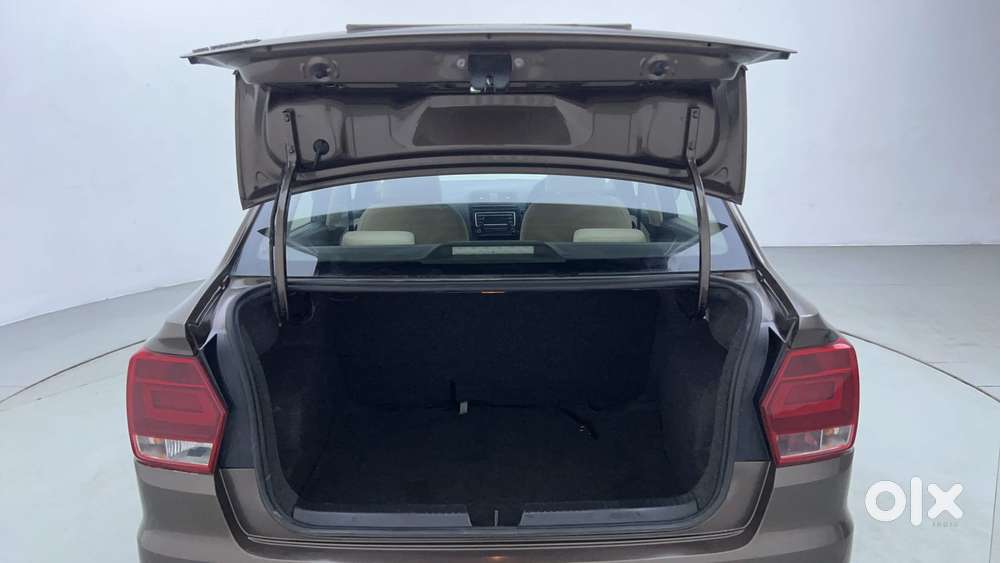 Volkswagen Ameo 1.2 Mpi Comfortline Plus, 2016, Petrol