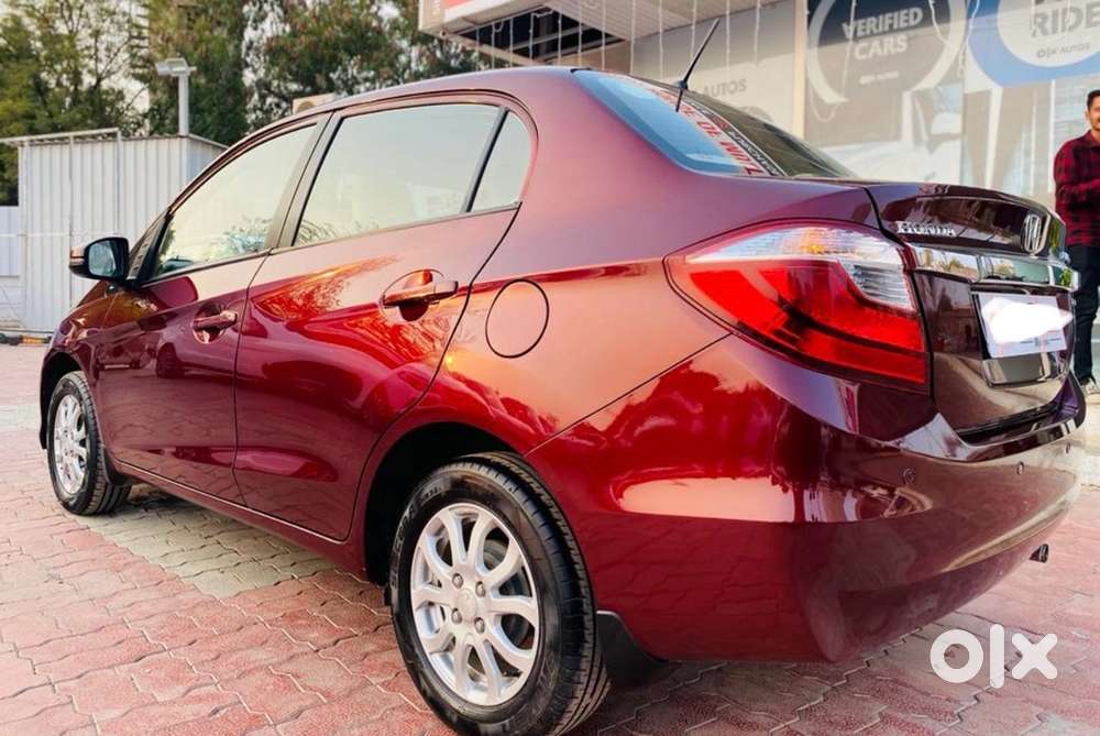 Honda Amaze 1.2 Vx At I-vtec – 2017