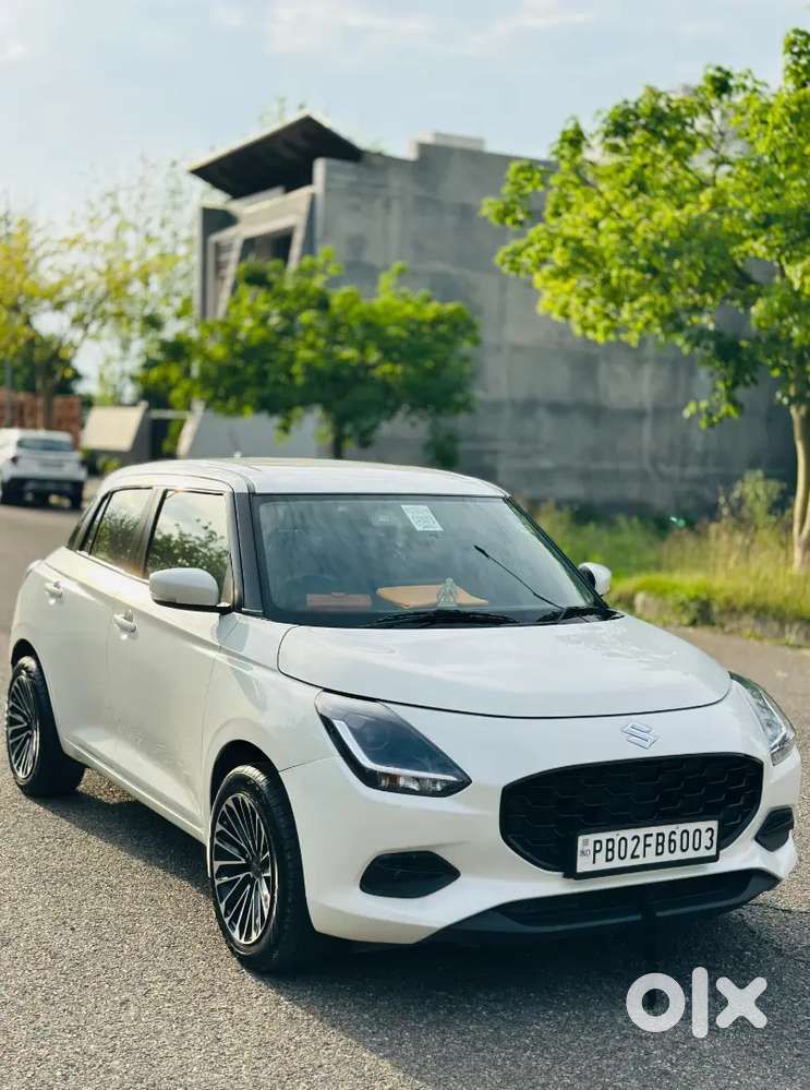 Maruti Suzuki Swift 2025 Petrol 9500 Km Driven