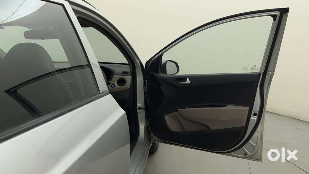 Hyundai Grand I10 [2017-2020] 1.2 Kappa Vtvt Sportz At, 2014, Petrol