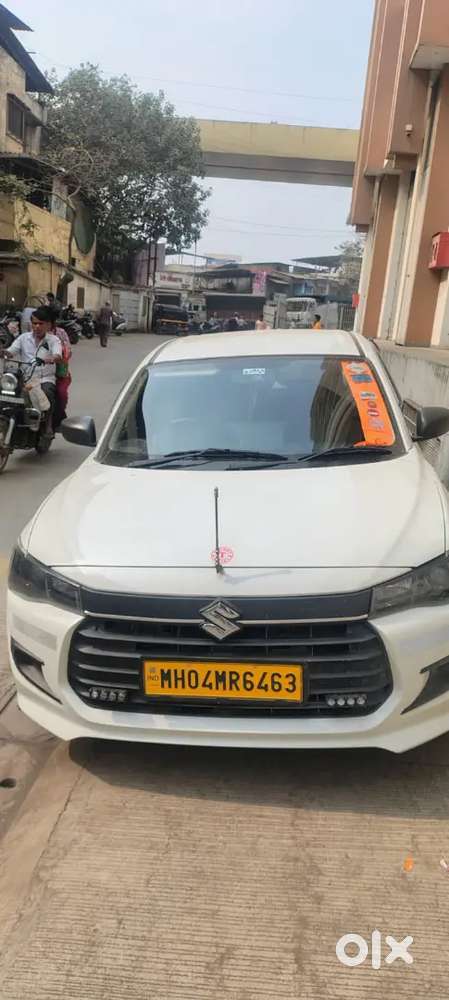 Maruti Suzuki Dzire 2025 Cng & Hybrids 35000 Km Driven