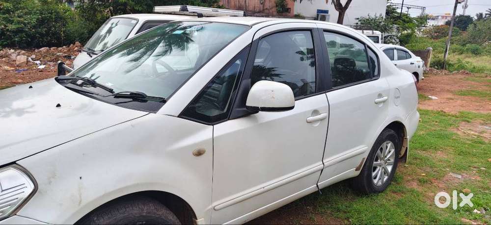 Maruti Suzuki Sx4 2010 Petrol Well Maintained