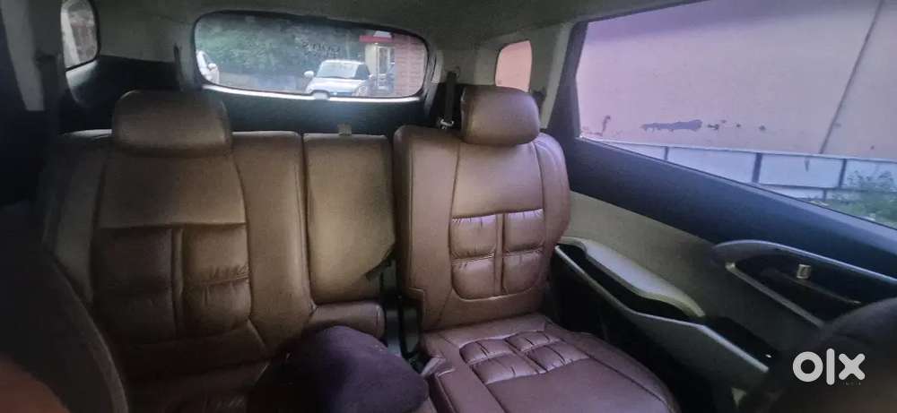 Kia Carens Luxury Petrol 2022