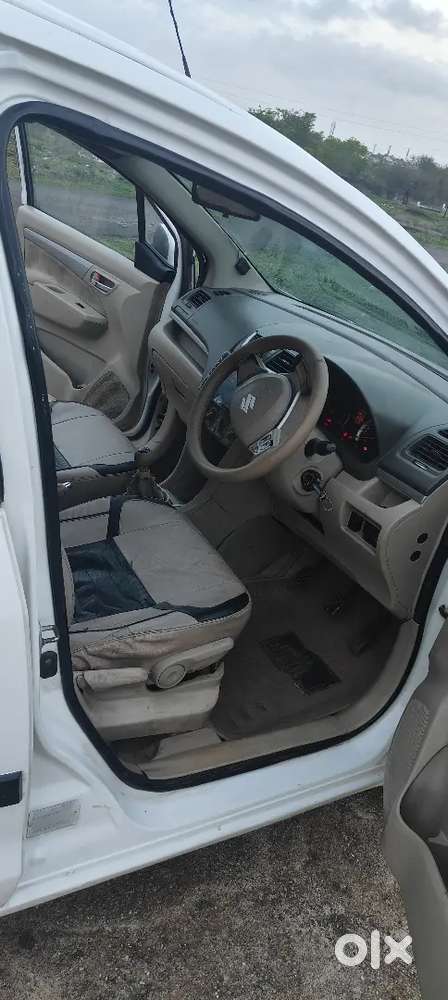 Maruti Suzuki Ertiga 2015