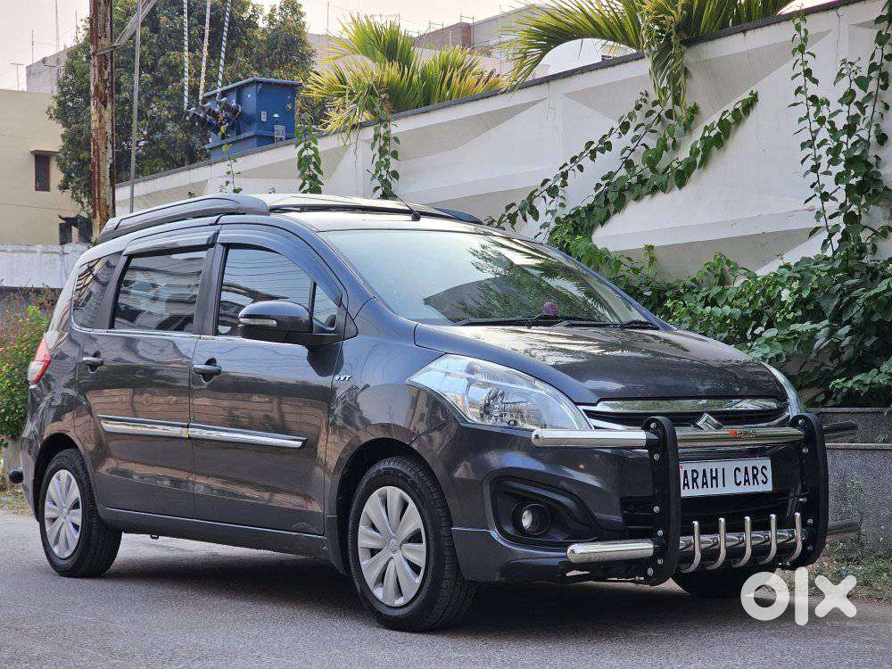 Maruti Suzuki Ertiga Vxi Shvs, 2017, Petrol