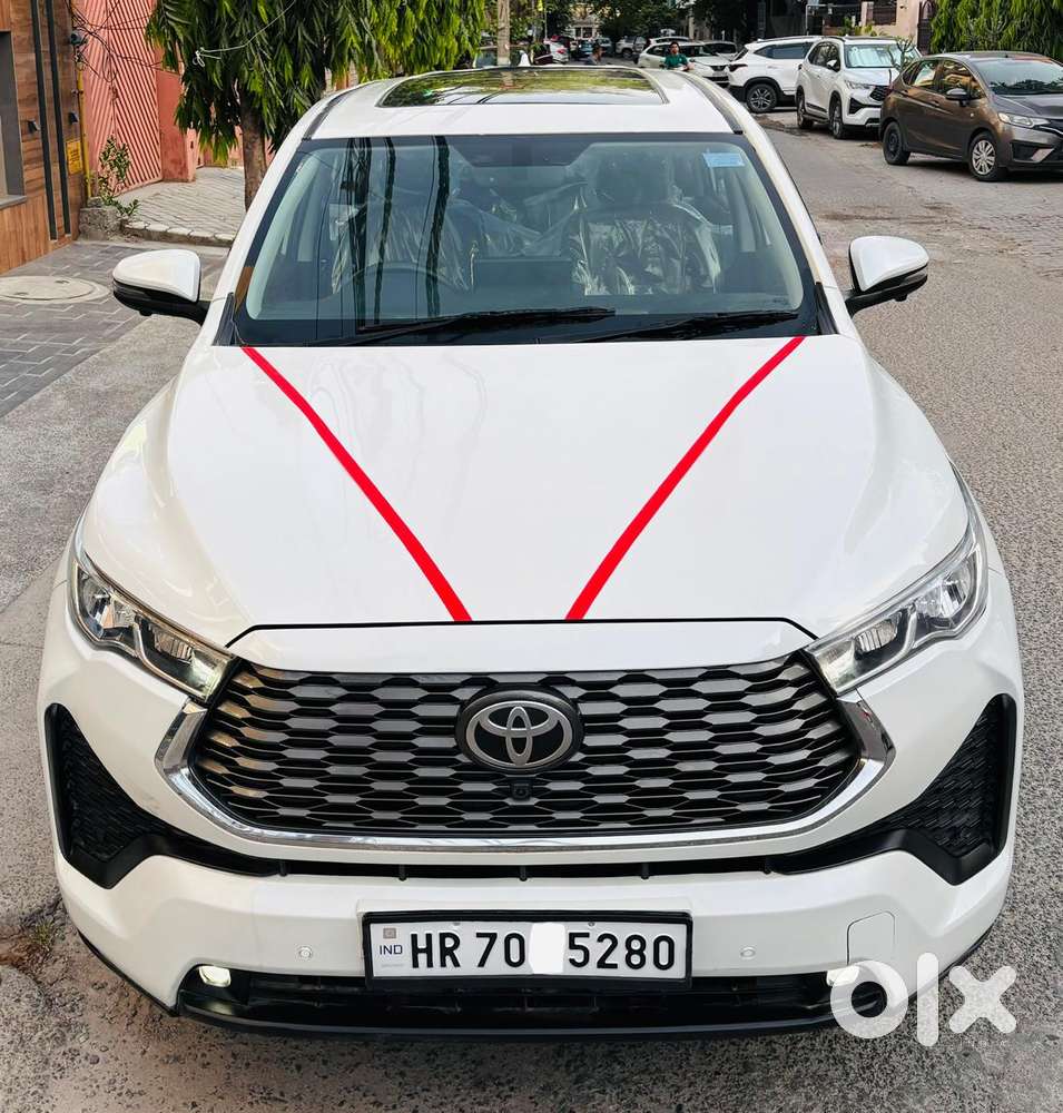 Toyota Innova Hycross 2.0 Vx (o) Hybrid 7 Str, 2025, Cng & Hybrids