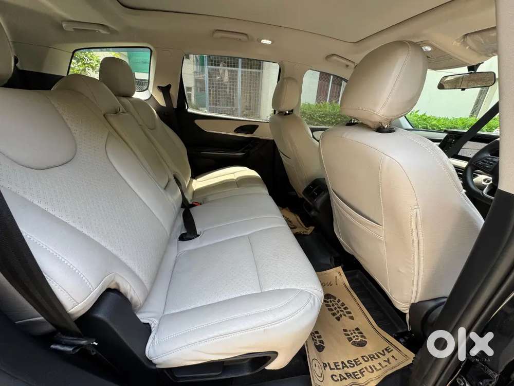 Xuv700 2025 Ax5 7 Seater