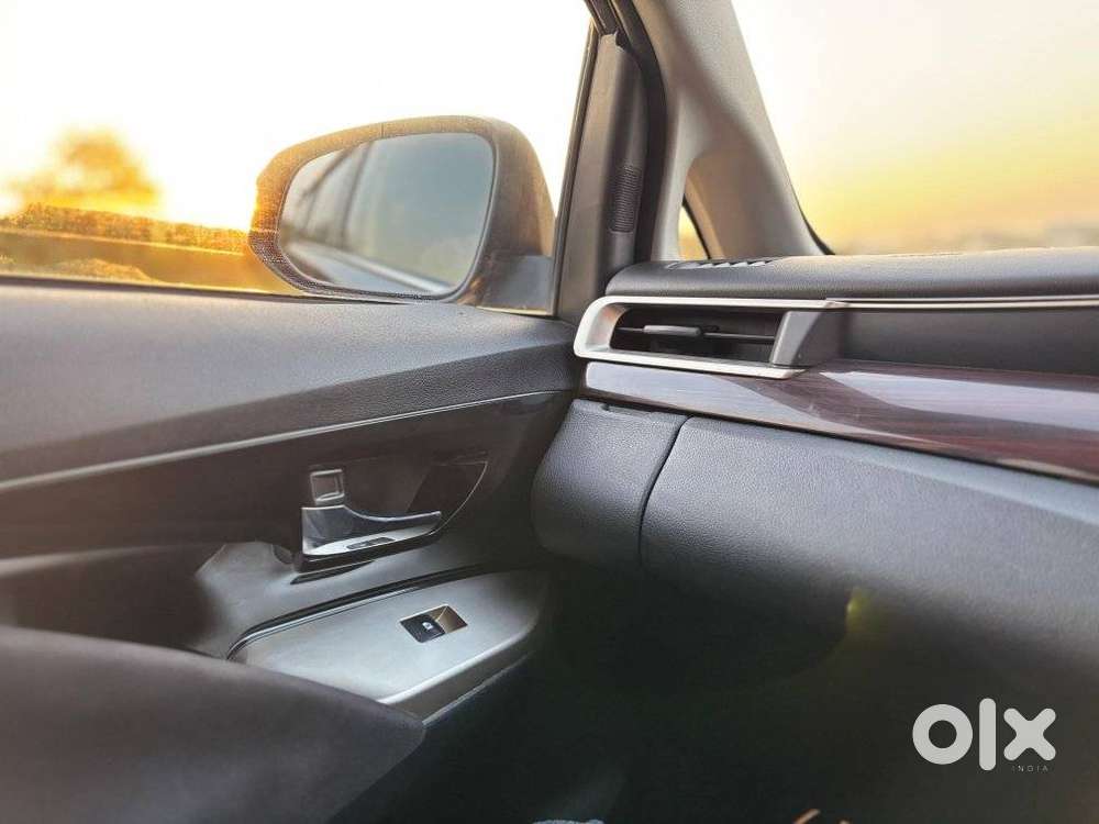 Toyota Innova Crysta 2.4 V 7 Str, 2018, Diesel