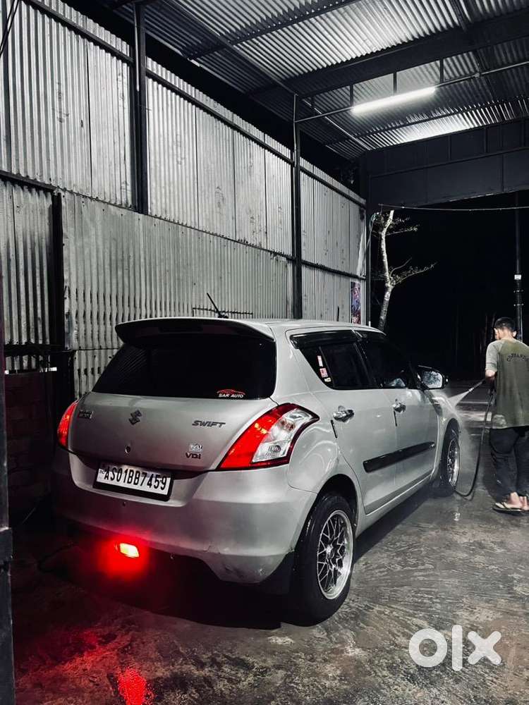 Maruti Suzuki Swift 2014 Diesel 88000 Km Driven