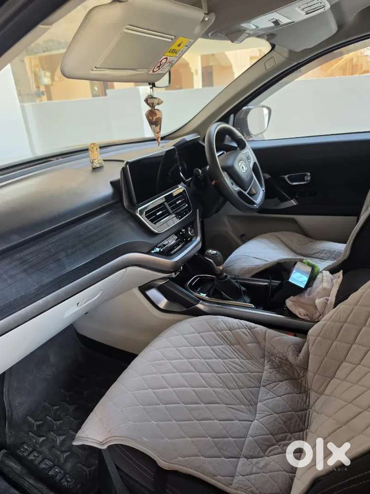 Tata Safari 2023 Diesel 52000 Km Driven