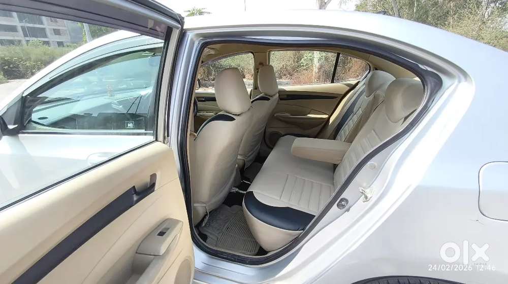 2013 Petrol Honda City Vmt