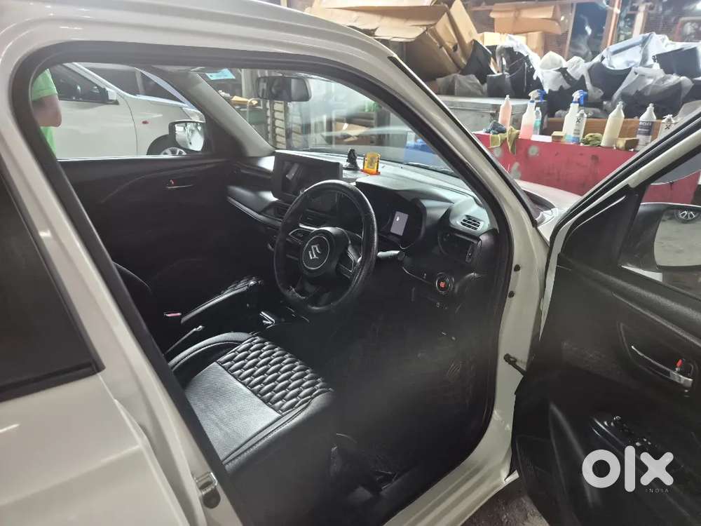 Maruti Suzuki Swift Petrol 2024