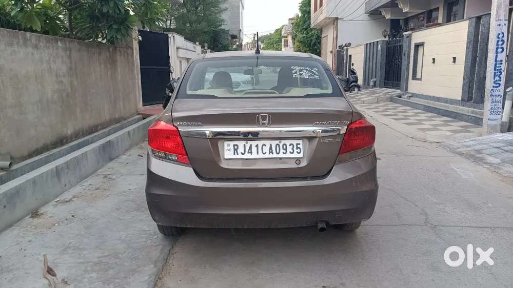 Honda Amaze 2014 Diesel Well Maintained