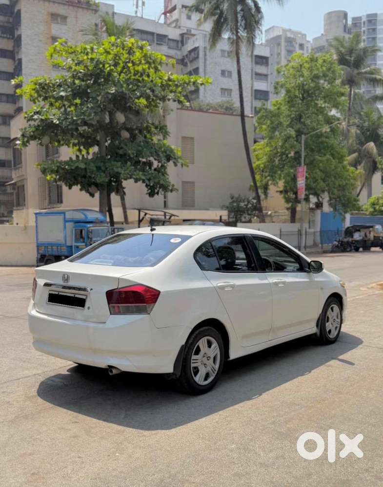 Honda City 2010 Cng & Hybrids Well Maintained