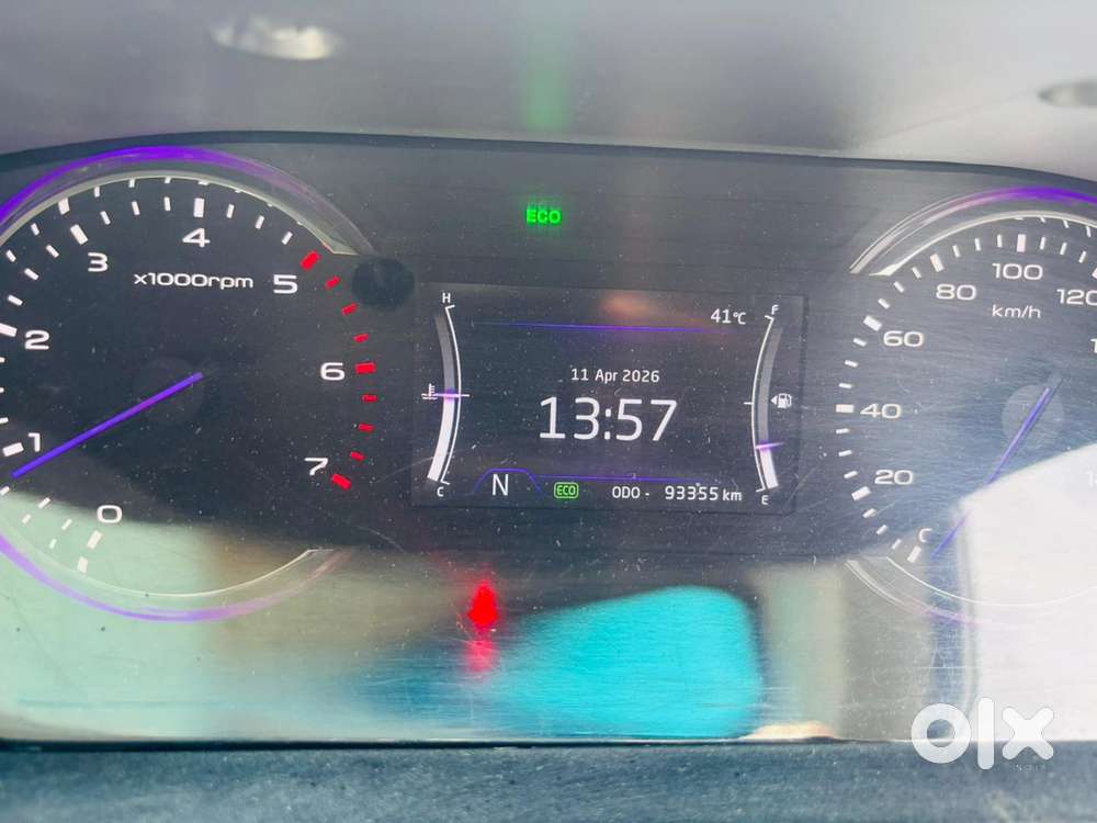Mahindra Marazzo, 2018, Diesel