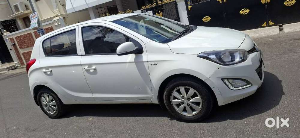 Hyundai I20 Sportz 1.2 Bs-iv, 2013, Petrol