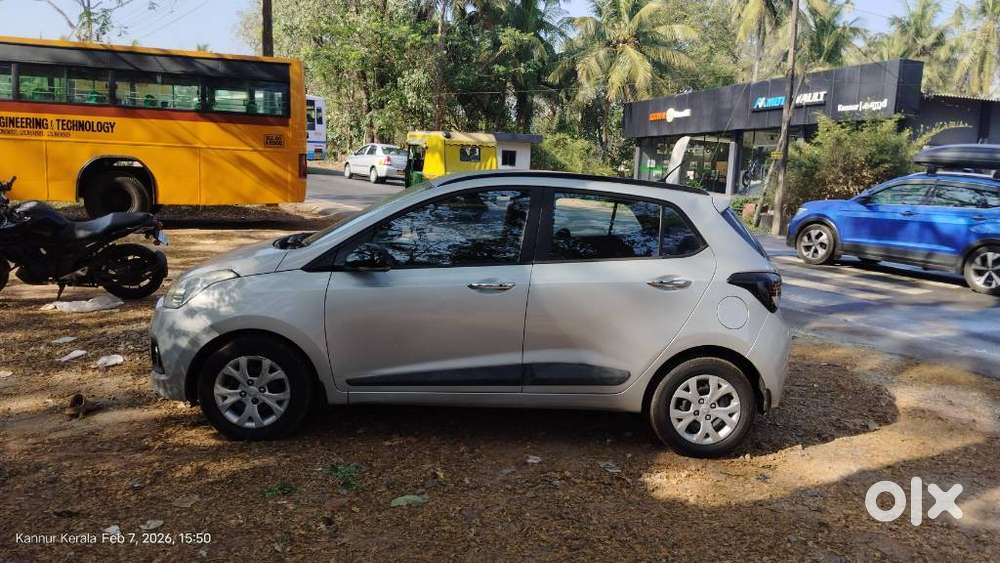 Hyundai Grand I10 2013-2016 Sportz, 2016, Petrol