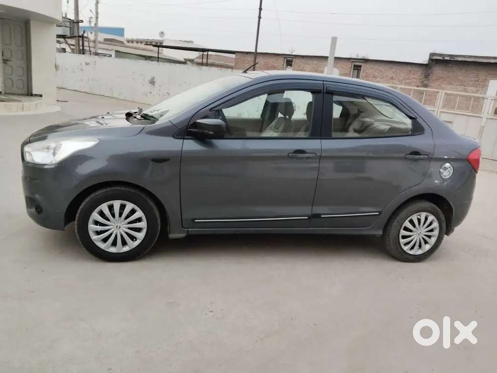 Ford Aspire Titanium Blu 2018