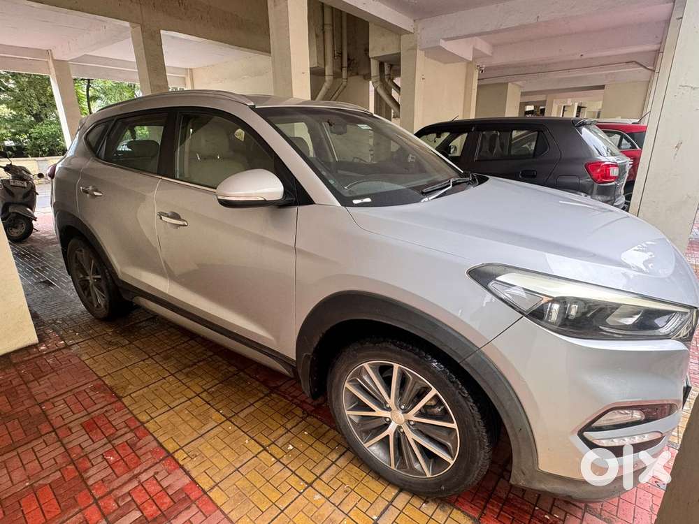 Hyundai Tucson [ ] 2.0 Gl (o) 2wd At Diesel, 2016, Diesel