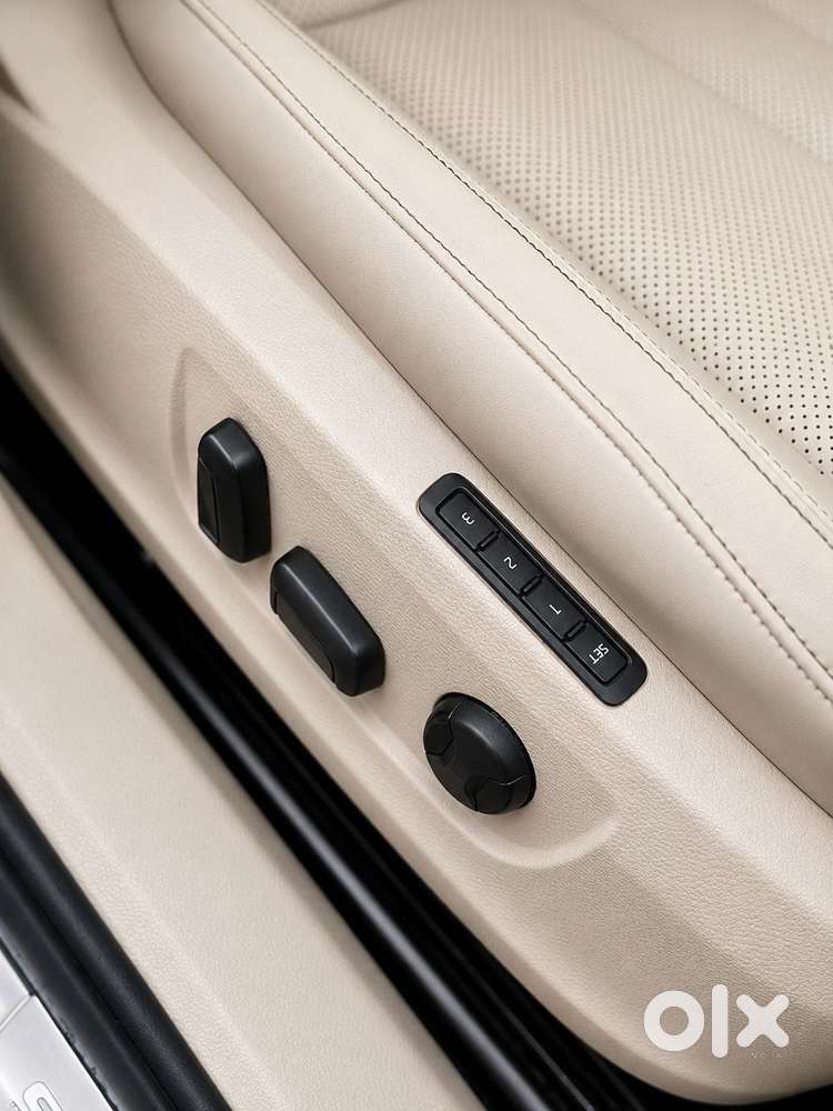Skoda Superb 2.0 Tsi At L&k, 2022, Petrol