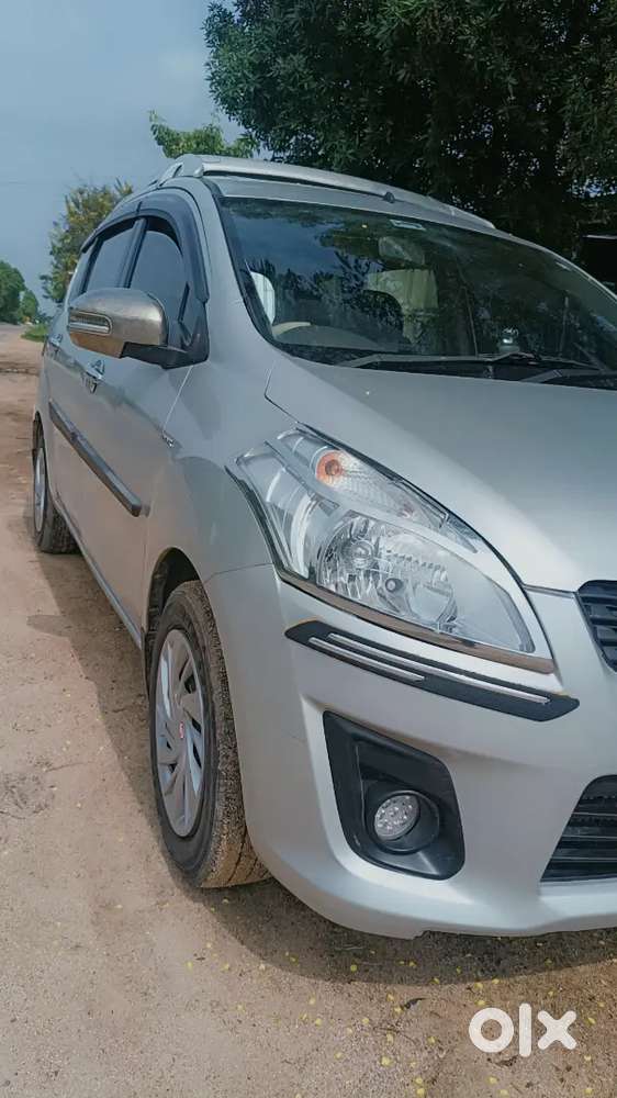 Maruti Suzuki Ertiga 2013 Diesel 185000 Km Driven