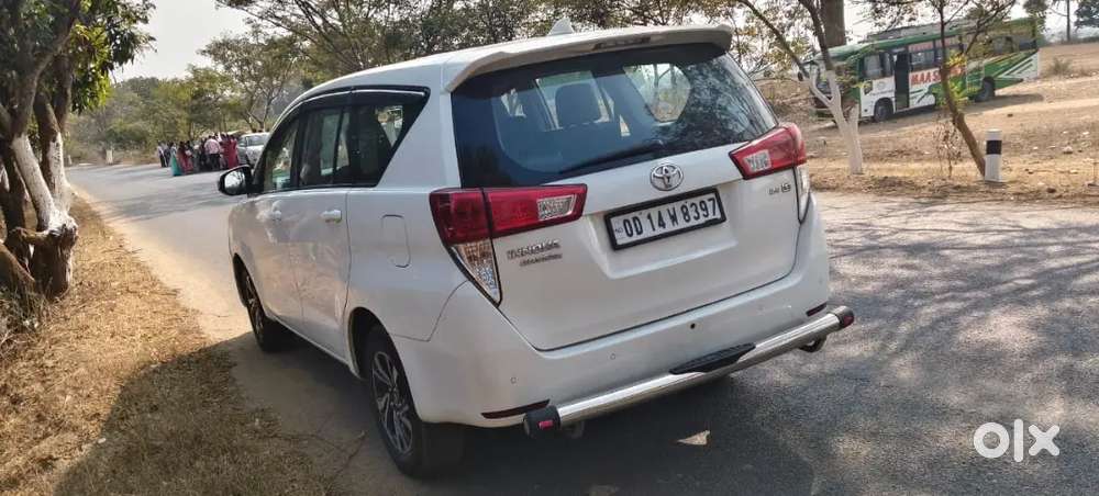Toyota Innova Crysta 2021 Diesel 935300 Km Driven