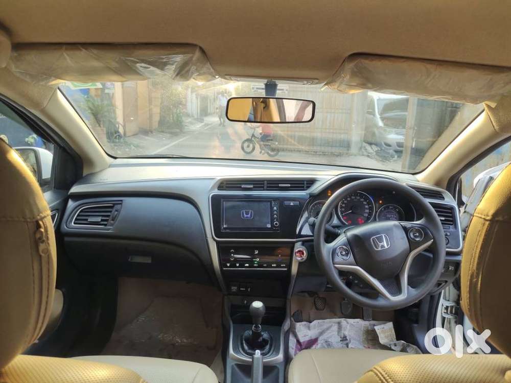 Honda City I-vtec V, 2018, Petrol