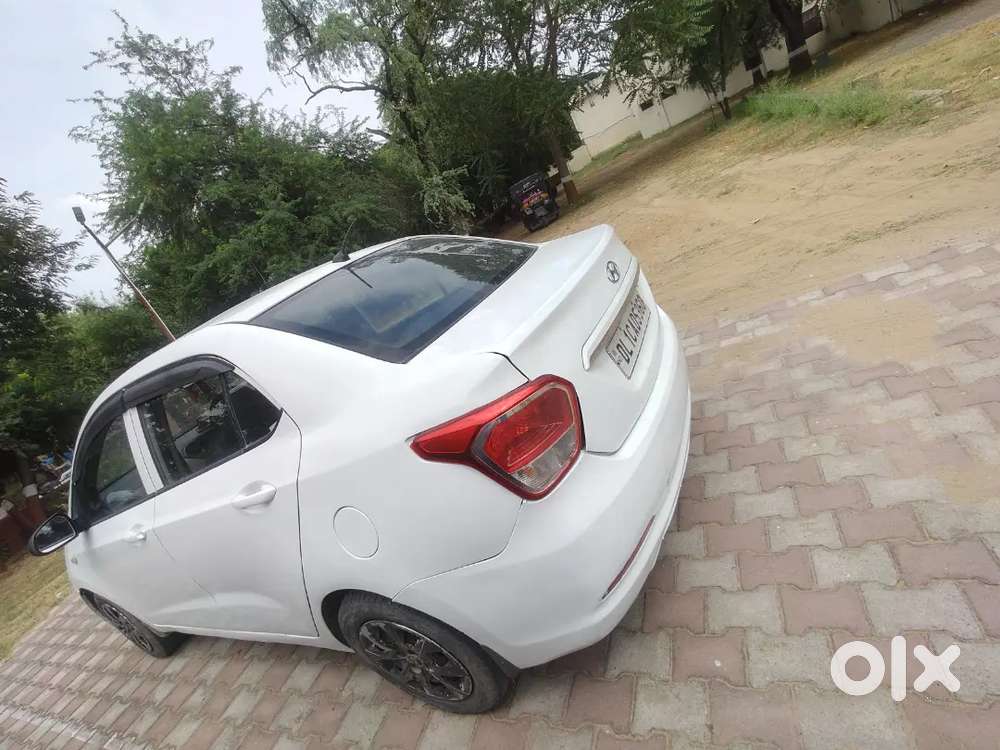 Hyundai Xcent 2017 Cng Base