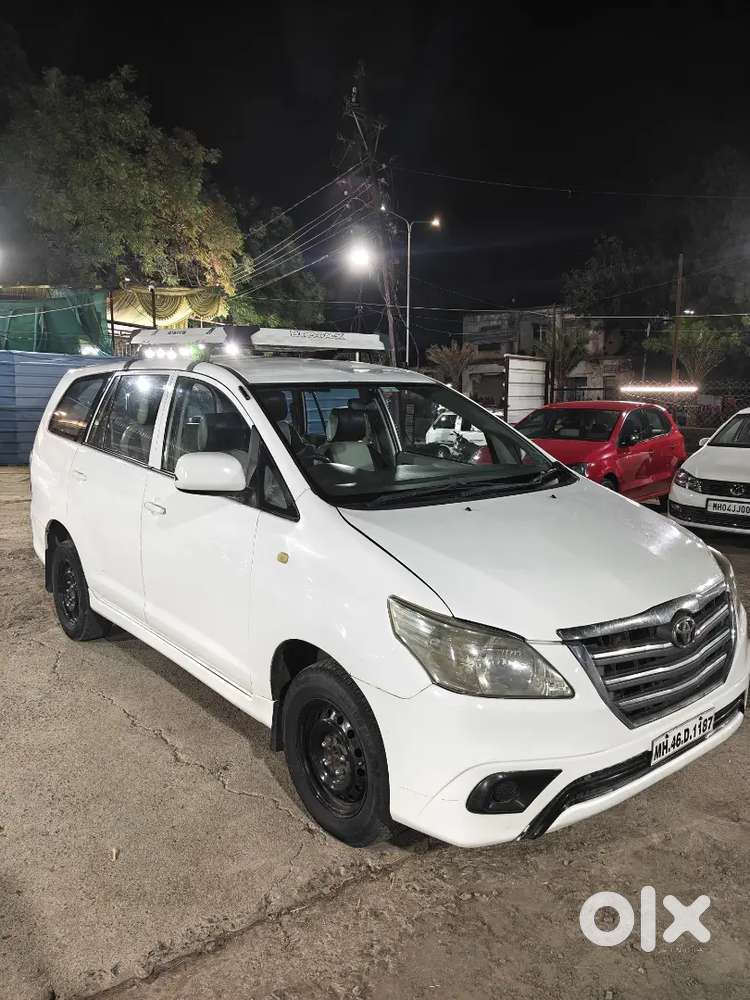 Toyota Innova Diesel 2012