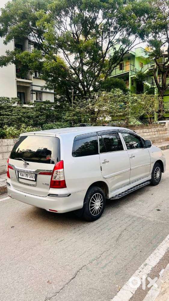 Toyota Innova 2.5 G (diesel) 7 Seater, 2012, Diesel