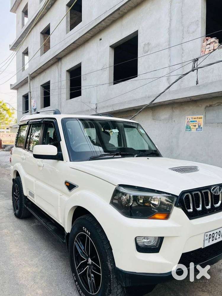Mahindra Scorpio, 2017, Diesel