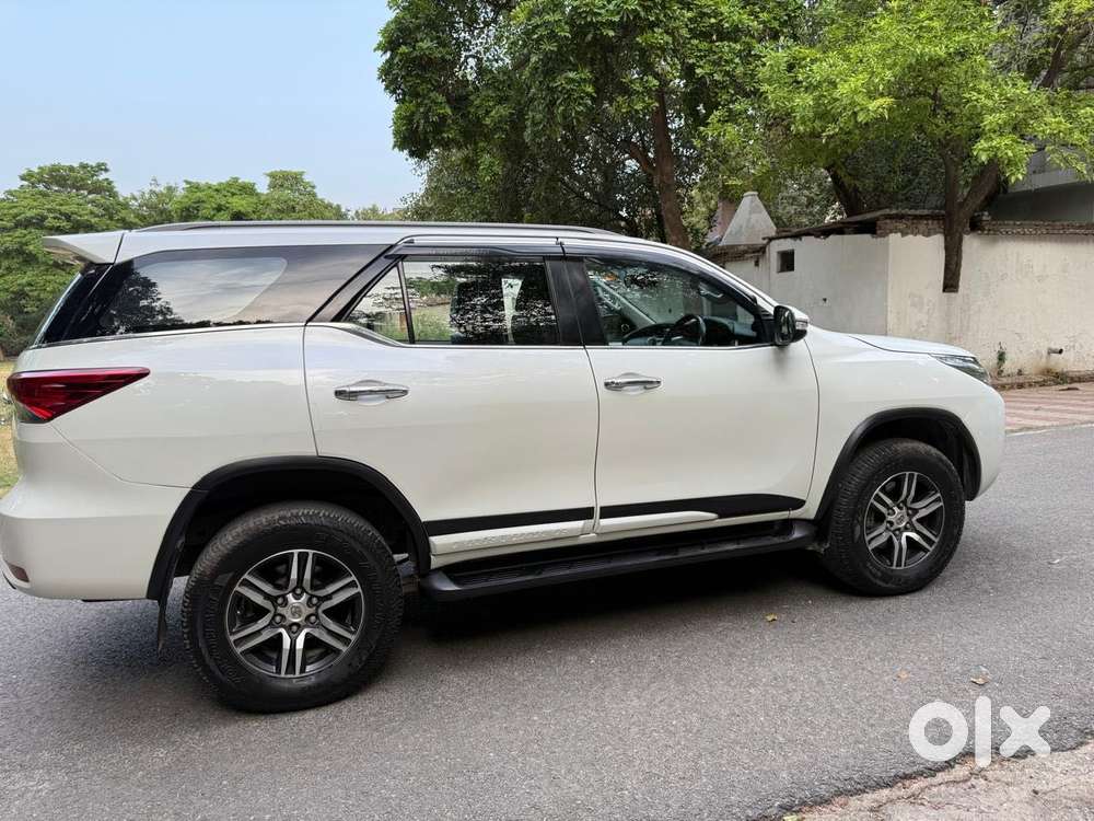 Toyota Fortuner 4x2 At 2.8 Diesel, 2017, Diesel