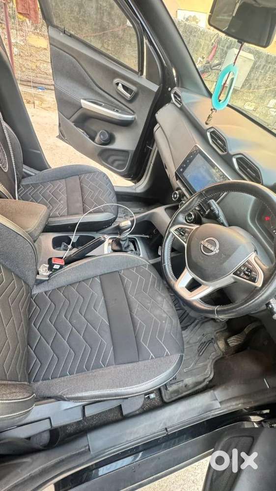 Nissan Magnite 2021 Top End Cvt Black 60k Km