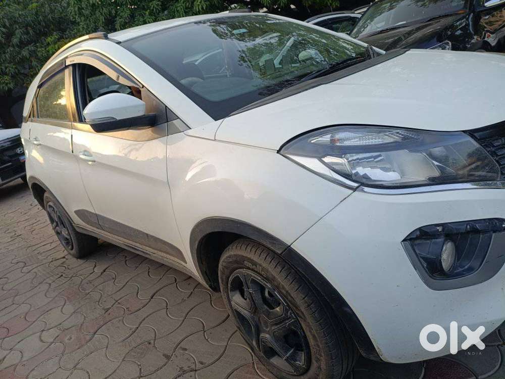Tata Nexon 1.2 Revotron Xt, 2019, Diesel