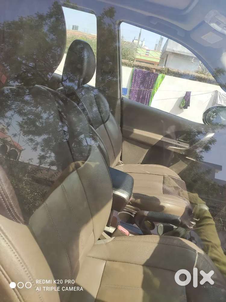 Mahindra Xuv500 2015 Diesel 97000 Km Driven