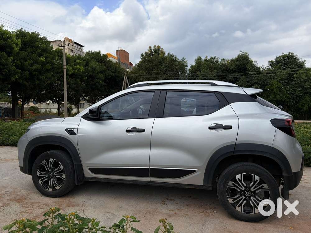 Renault Kiger, 2023, Petrol