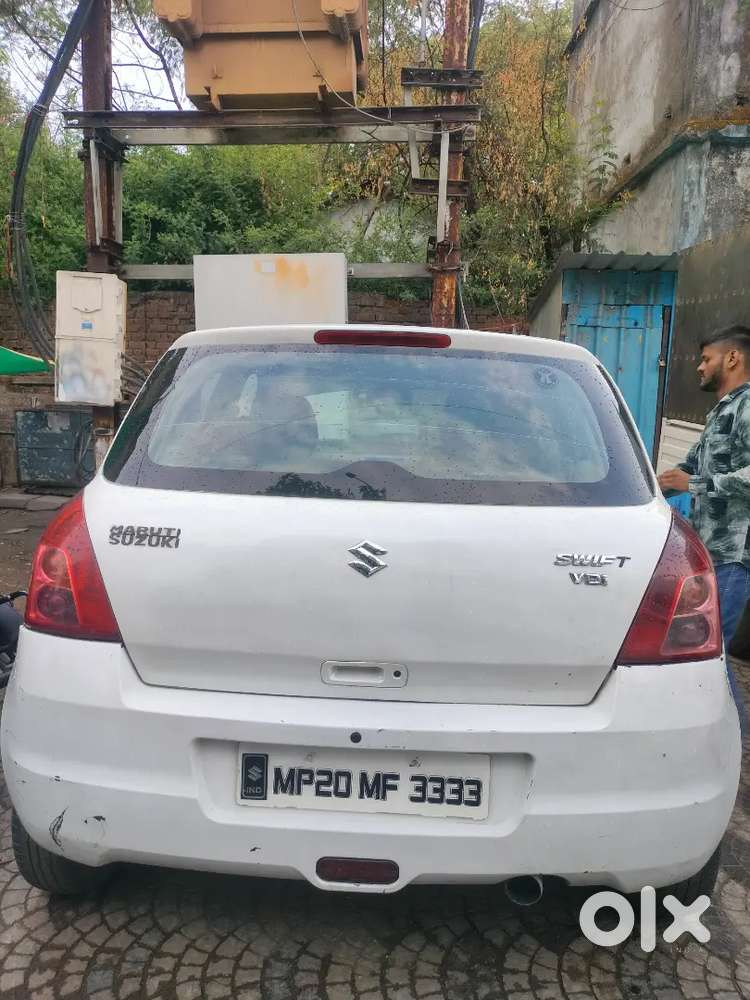 Maruti Suzuki Swift 2010 Diesel 75000 Km Driven