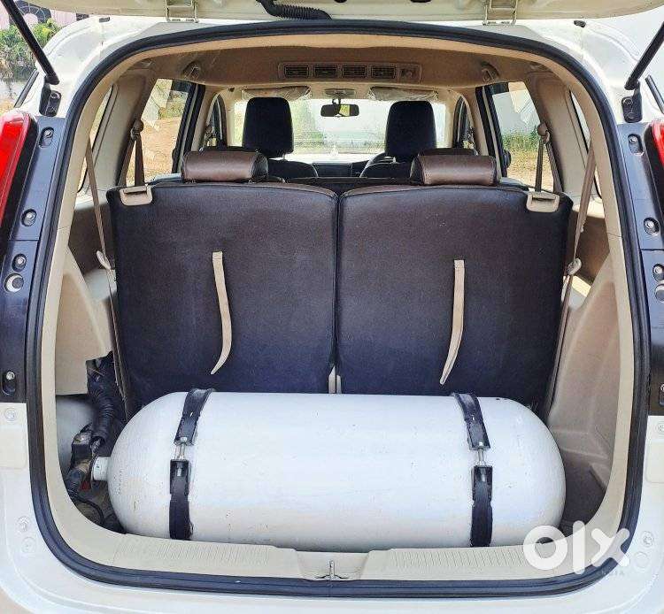 Maruti Suzuki Ertiga 2022-2023 Vxi Cng, 2022, Petrol