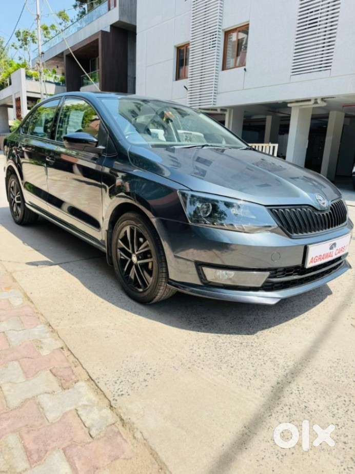 Skoda Rapid 1.0 Ambition Tsi At, 2022, Petrol